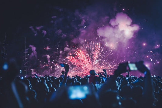 Festival Season Survival: Why Event-Goers Are Using Rolling Totes